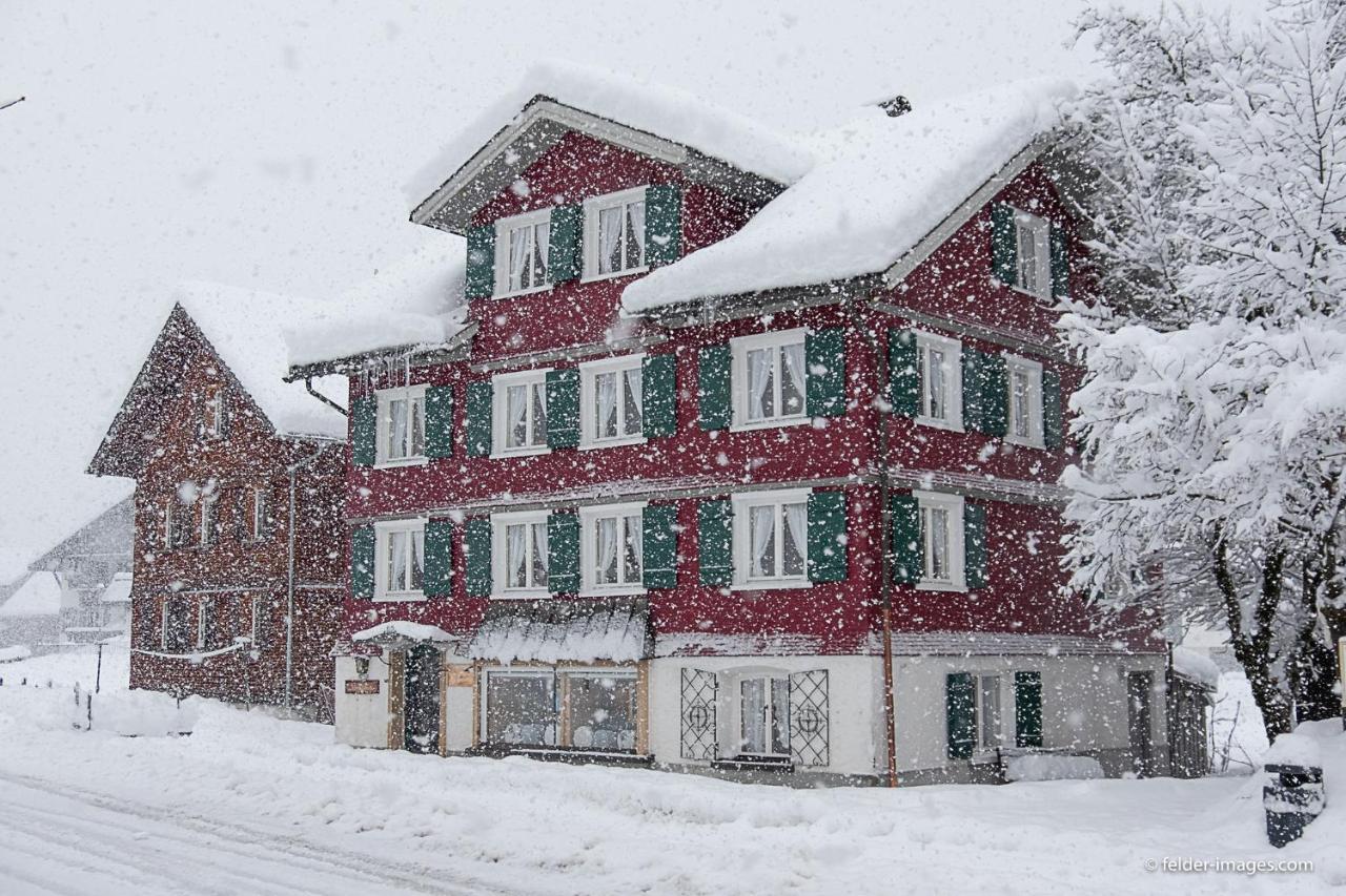 Alps Romantik Мелау Екстериор снимка