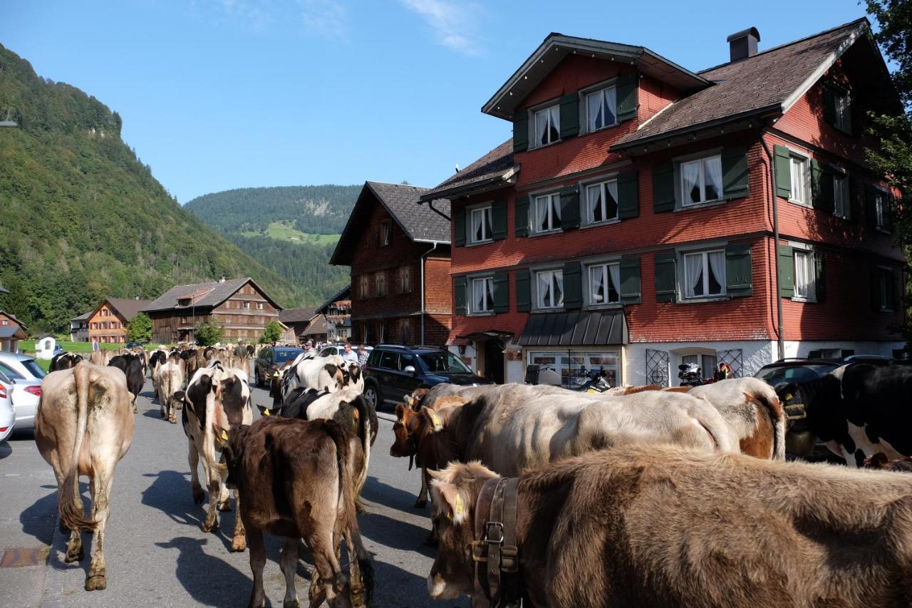 Alps Romantik Мелау Екстериор снимка